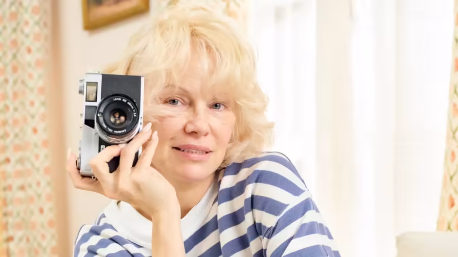 Pamela Anderson x Aerie — '100% Aerie Real' Campaign